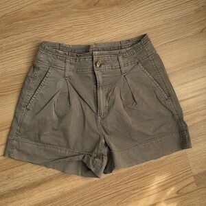 American eagle short